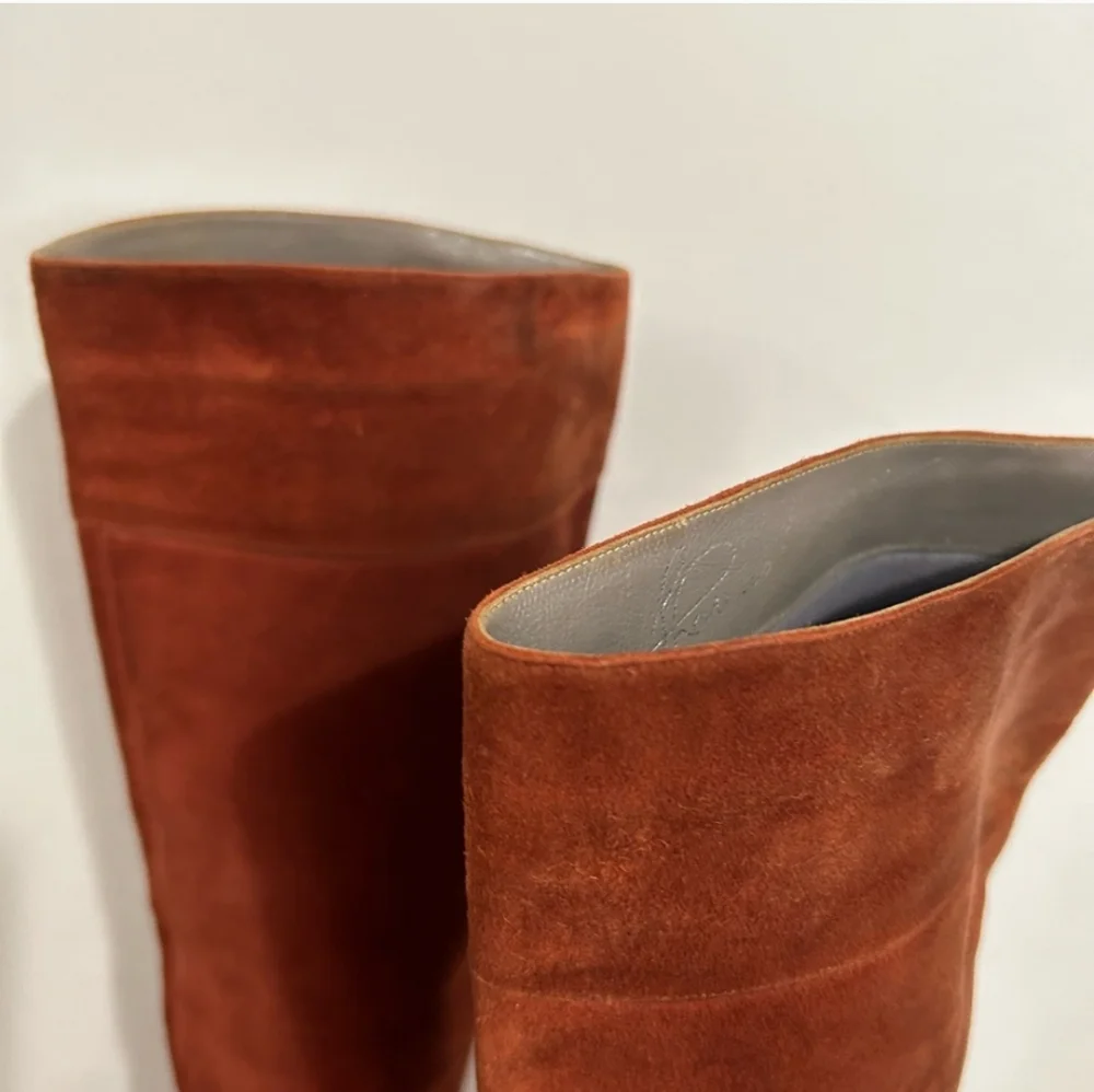 Beautiful 1970s Knee Boots, Genuine Suede Burnt Orange Stacked Heel Size 6 - Picture 6 of 16